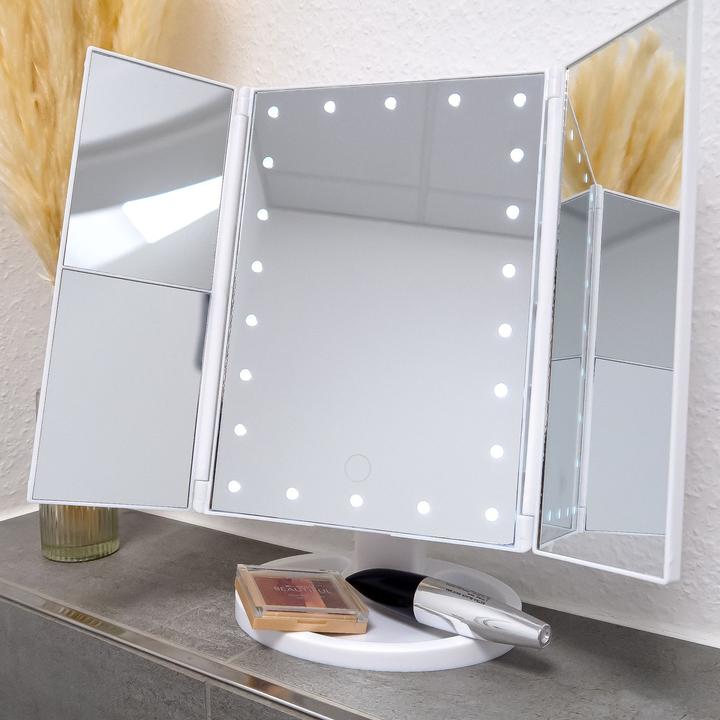 Actual product image Intirilife Make-up mirror with LED