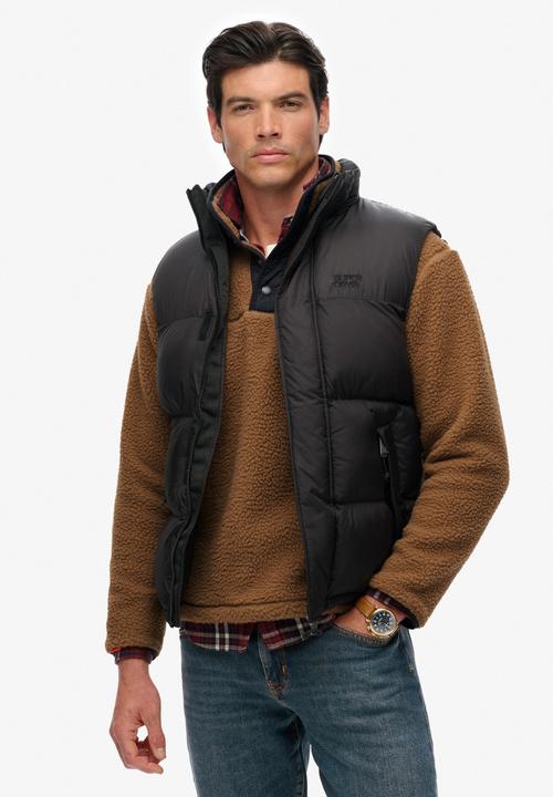 Produktbild Superdry Wattierte Tech-Weste (M)