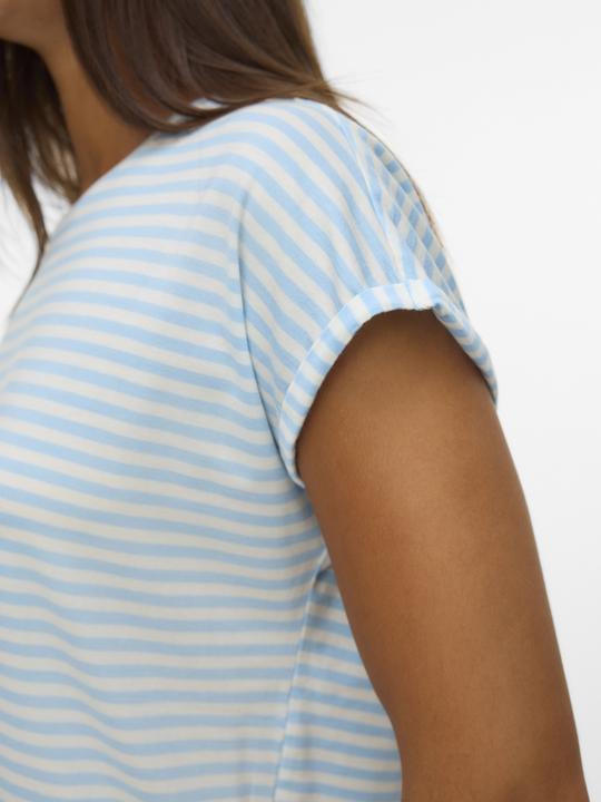 Actual product image Vero Moda Vmava Ss Top Stripe Ga Jrs Noos (S)