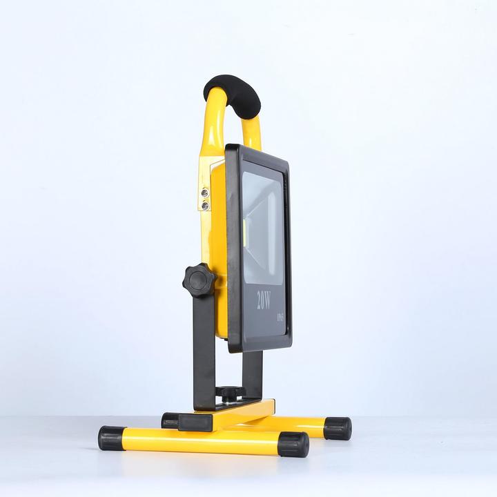 Actual product image CoreParts 20W Rechargable LED Floodlight EU plug