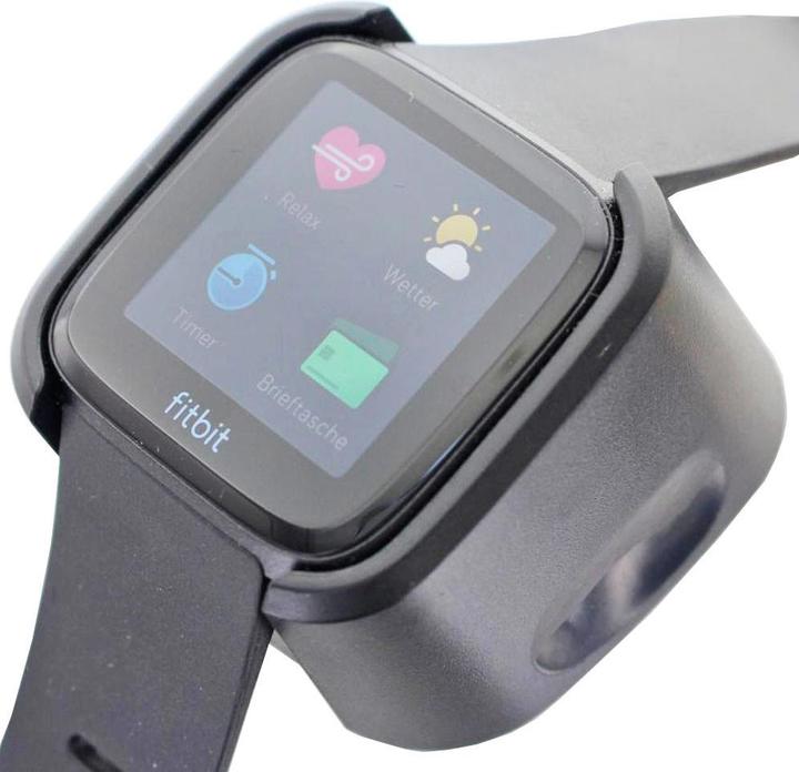 Image du produit AccuCell Ladegerät Fitbit Versa mit USB Kabel