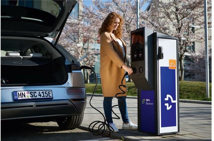 Immagine prodotto Lapp Mobility Cavo di ricarica standard Gen II HELIX, tipo 2, 32A, trifase, 5m, nero (Tipo 2, 22 kW, 33 A, 5 m)