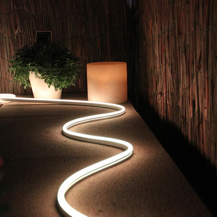 Productafbeelding Müller Licht Outdoor LED-Strip wit + kleur 36W 1200 lm 1800- 6500 K + RGB warmwit daglicht (Warm wit, 500 cm, Buiten)