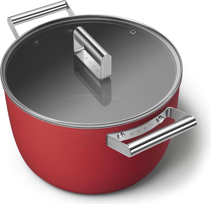 Actual product image Smeg CKFC2611RDM Casserole Ø 26 cm with glass lid, 2 handles, red (26 cm, Casserole + Stewpot, Aluminium, Stainless steel)