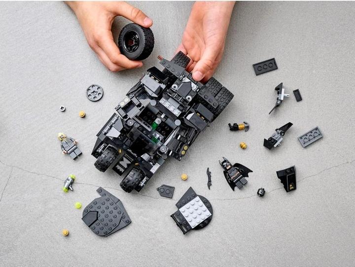 Image du produit LEGO Batmobile Tumbler : Epouvantail Showdown (76239, LEGO DC)
