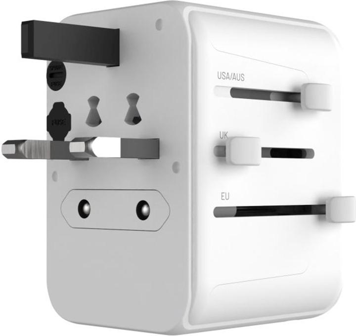 Actual product image Fixed Voyager 30W travel adapter for EU, UK and USA/AUS, with 1xUSB-C and 2xUSB output, GaN, PD 30W, white