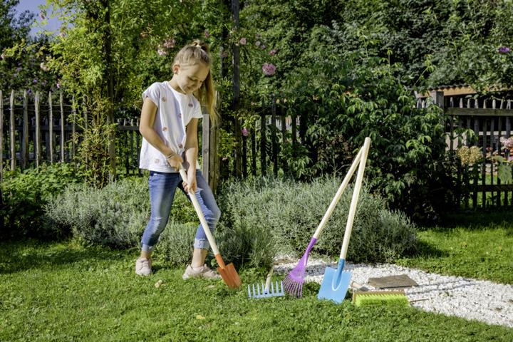 Actual product image Windhager Children's Garden Hoe with Handle, 76cm