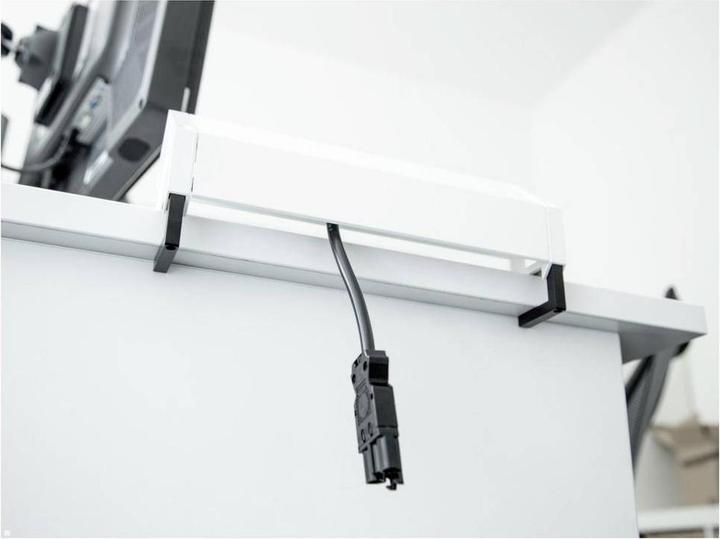 Actual product image Bachmann DESK 2 4x socket outlet white (902.224) (4x, CEE 7/3)