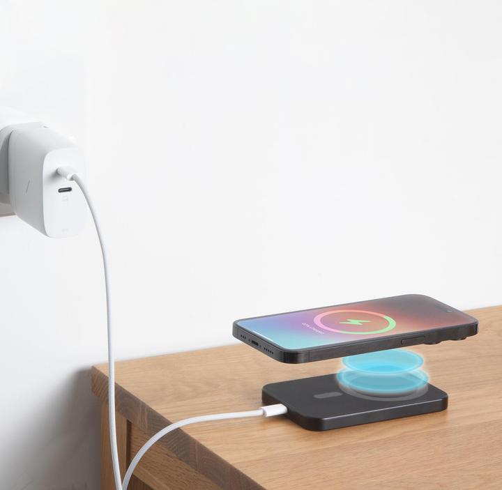 Produktbild Native Union ReClassic Magsafe Power Bank (5000 mAh, 15 W, 19.25 Wh)