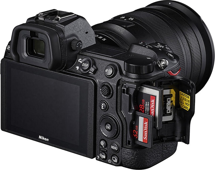Produktbild Nikon Z7 II Kit (24 - 120 mm, 45.70 Mpx, Vollformat)