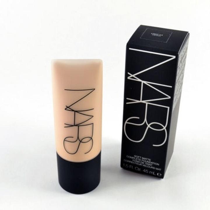 Image du produit NARS Cosmetics Fond de teint Soft Matte Complete Vienna (Vienne)
