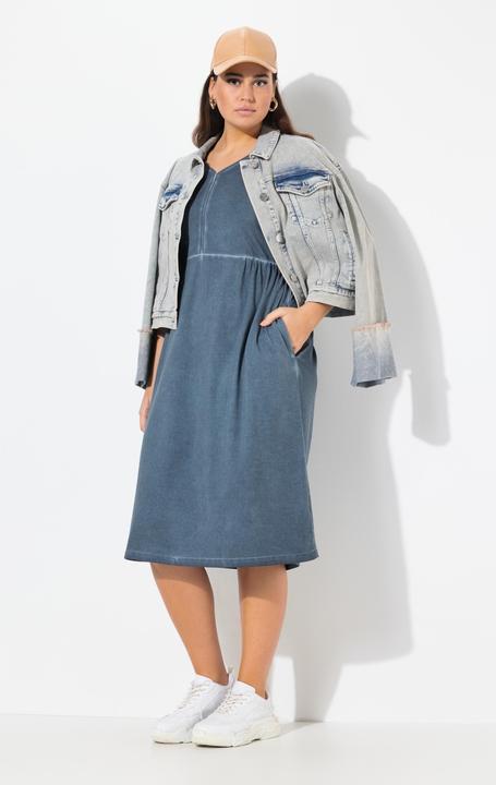 Produktbild Ulla Popken Jerseykleid, A-Linie, V-Ausschnitt, Halbarm, Taschen (50, 52)