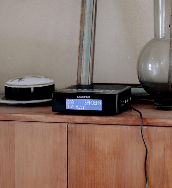 Produktbild Sangean Radiowecker DCR 89+ (DAB+, Radio Frequency (RF))