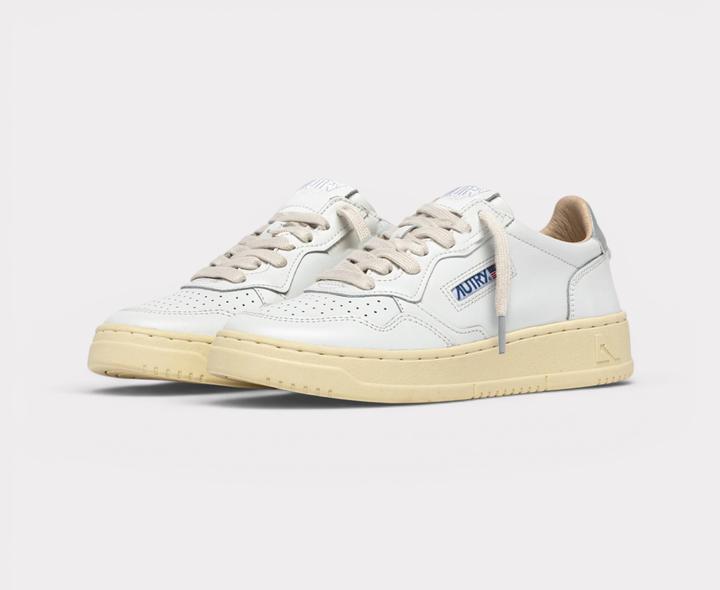Produktbild Autry Medalist Low W Silver (37)