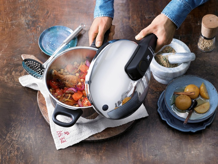 Actual product image WMF Perfect Rds (22 cm, Steam cooker, Stainless steel)