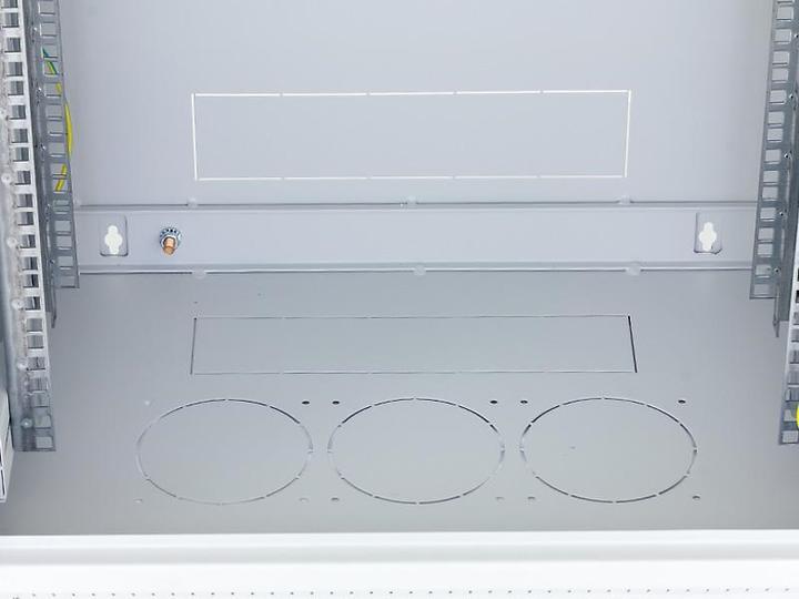 Produktbild Triton Delta U 4S Gehäuse (10.86 HE, 19 Zoll Rack)