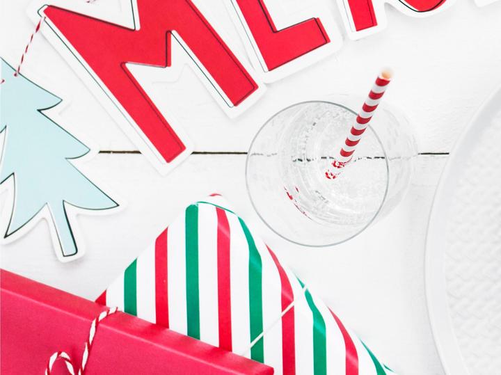 Immagine prodotto Partydeco Cannuccia di carta a righe bianche e rosse (10 x)