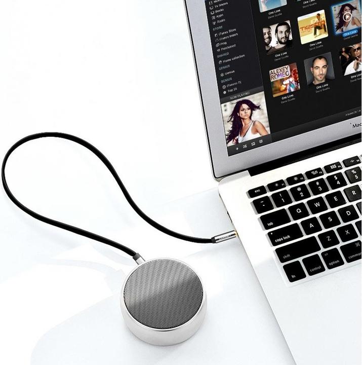 Produktbild Ugreen Audio AUX Kopfhörer Flachband abgewinkelt (3 m, 3.5mm Klinke (AUX))