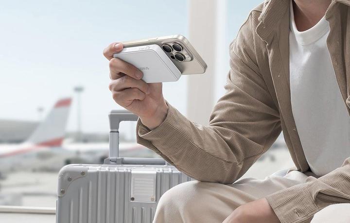 Actual product image Baseus Airpow2 (10000 mAh, 22.50 W, 37 Wh)