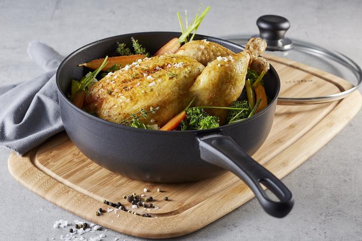 Actual product image Scanpan Braising pan CLASSIC Ø 28 cm with lid - induction (Casserole + Stewpot, Aluminium)
