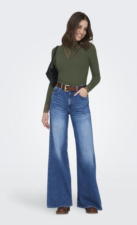 Actual product image Only Lace detail top (L)