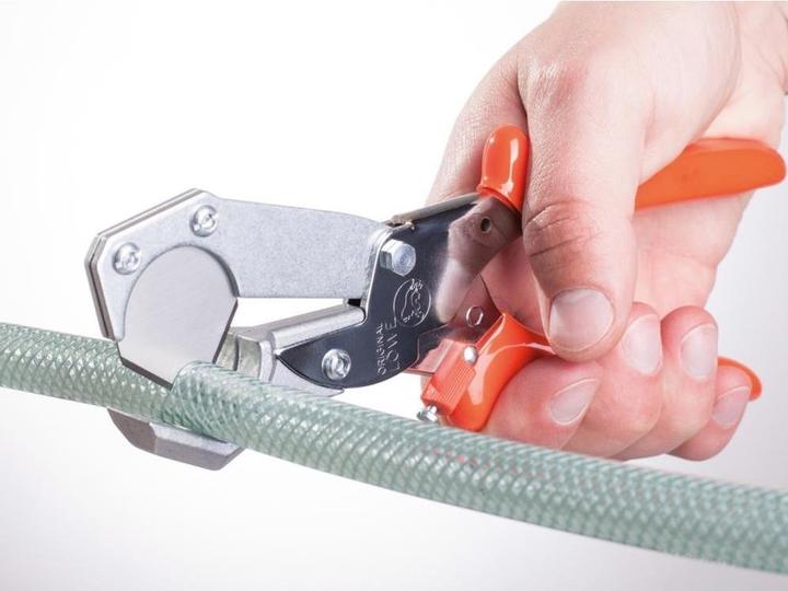 Actual product image Löwe Pipe and hose cutter (230 mm)