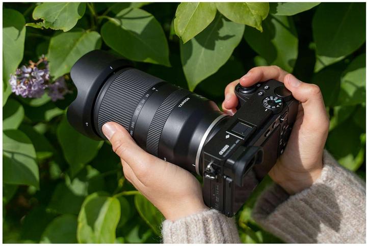 Actual product image Tamron AF 18-300mm f/3.5-6.3 Di III-A VC (EU) (Fujifilm X, APS-C / DX)