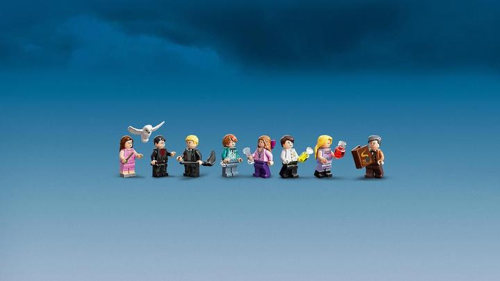 Actual product image LEGO Astronomy Tower at Hogwarts Castle (75969, LEGO Harry Potter, LEGO Rare Sets)