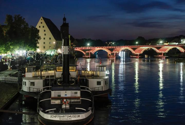 Produktbild Regensburg (Deutsch, Sebastian Karnatz, 2018)