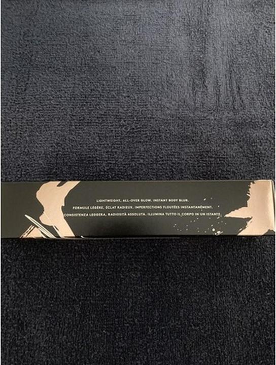 Produktbild Fenty Beauty Body Sauce Body Luminizing Tint 95ml (Farge: Salty Caramel) (Salty Caramel)