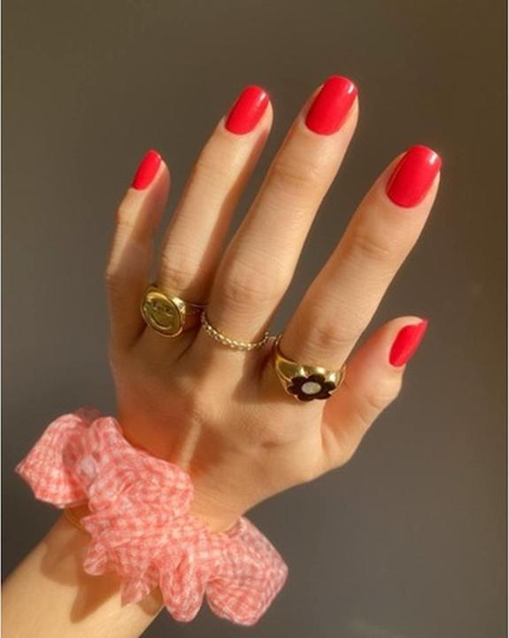 Produktbild CND Shellac - Color Coat Lobster Roll (Rot, Koralle, UV-Gel Lack)