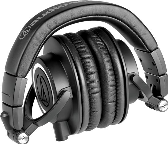 Actual product image Audio-Technica ATH-M50x (No noise cancellation, Cable)