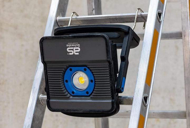 Produktbild As - Schwabe Multi Akku Strahler (5500 lm)