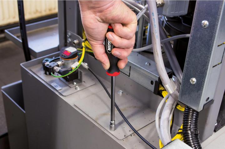 Image du produit Vigor Tournevis hexagonal à douille ∙ V4224 ∙ Profil extérieur hexagonal ∙ 12 mm (Hexagone externe)