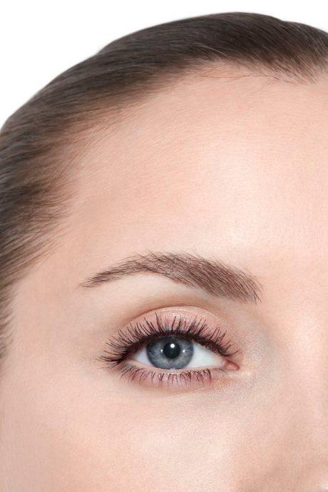 Actual product image Chanel Inimitable (10 Noir Black)