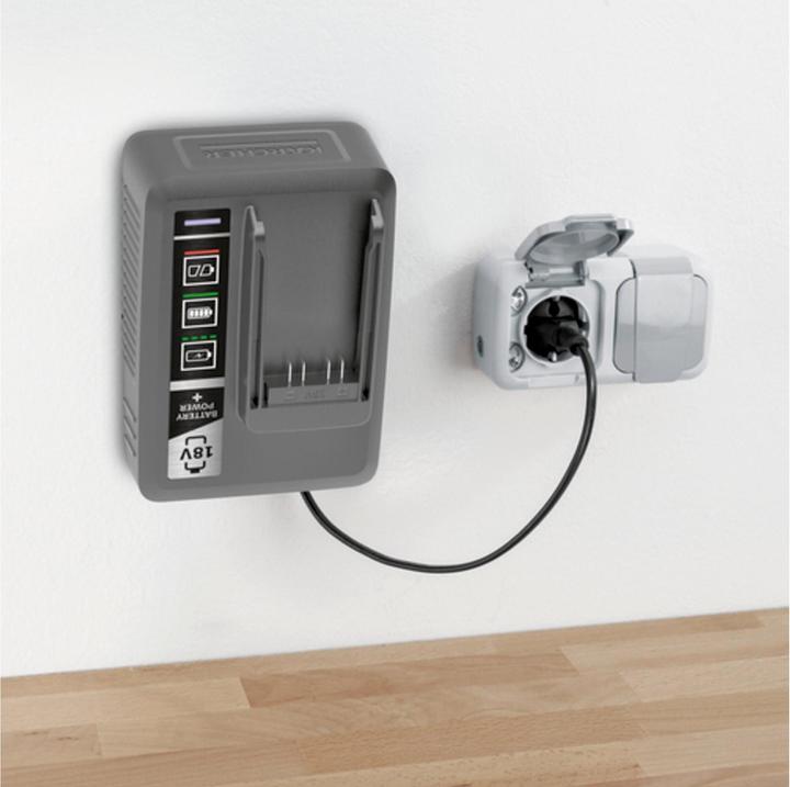 Produktbild Kärcher Professional 18V Schnellladegeraet Battery Power+ 18/60 (18 V)