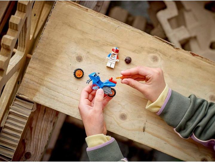Actual product image LEGO Rocket stunt bike (60298, LEGO City)