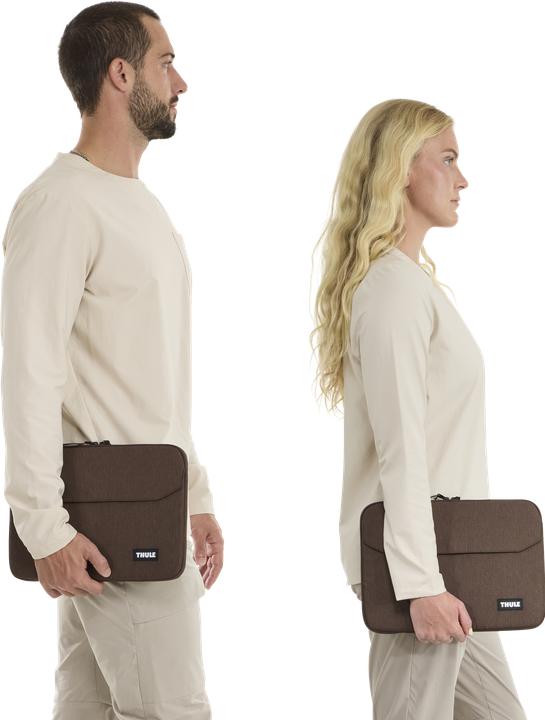 Actual product image Thule Lithos (14", Apple)