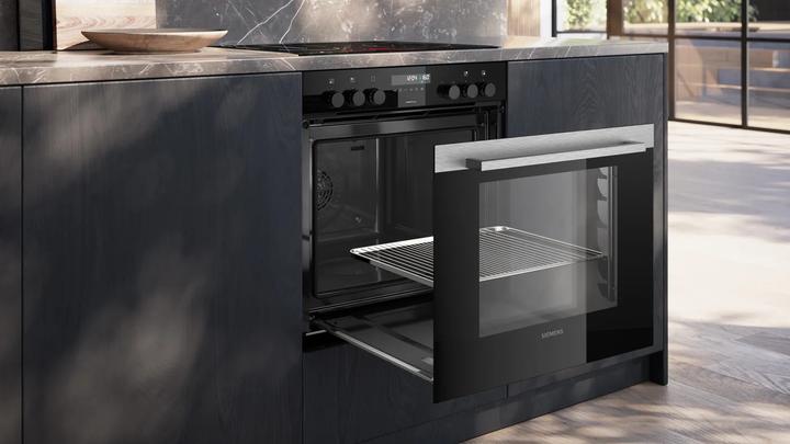 Actual product image Siemens iQ500, Einbau-Herd, 60 x 60 cm, Edelstahl, HE378HBS4, ID HE378HBS4
