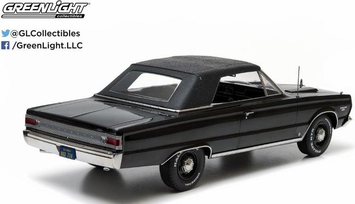 Actual product image Greenlight Collectibles 1967 Plymouth Belvedere GTX Convertible