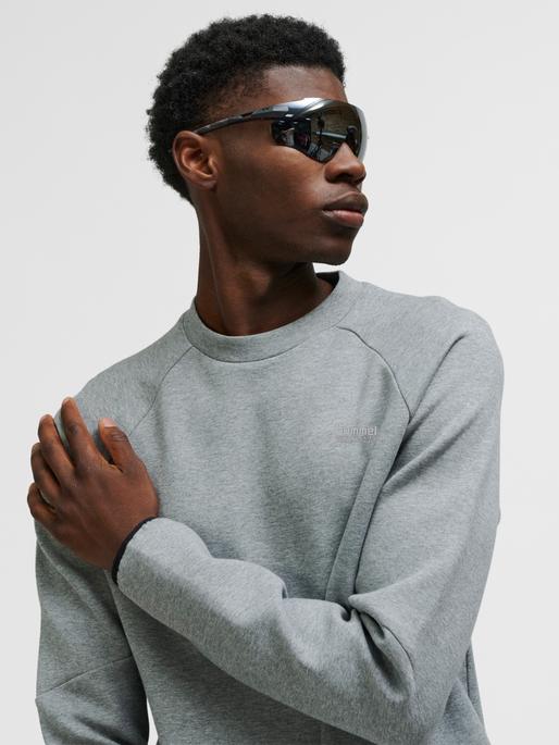Image du produit hummel Hmltech Fleece Regular Crew (XXL)