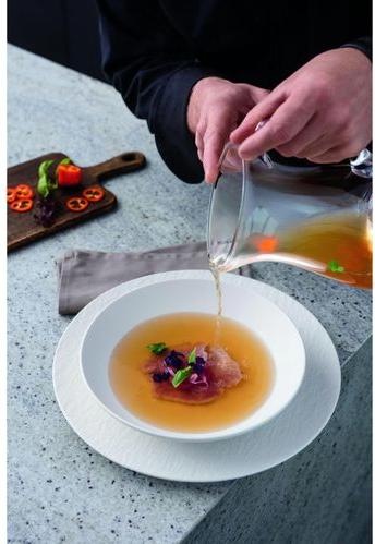 Actual product image Villeroy & Boch Manufacture Rock flat bowl blanc (23.50 cm, 1.10 l, 1 x)