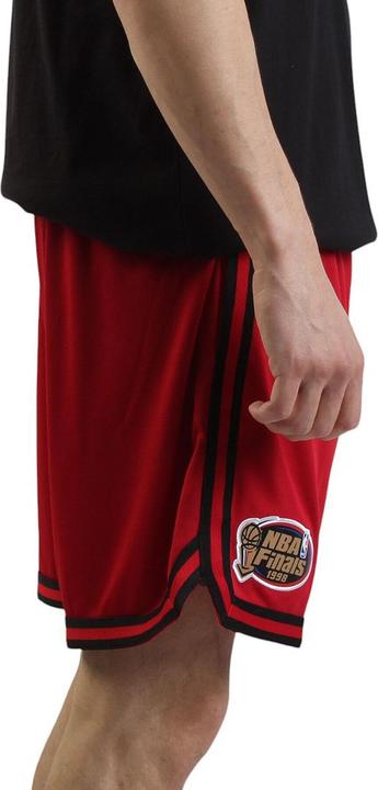 Actual product image Mitchell & Ness Short with Chicago Bulls logo (XL)