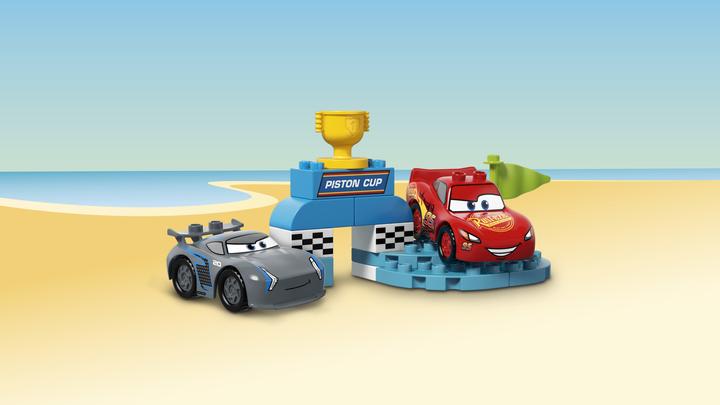 Produktbild LEGO DUPLO Piston-Cup-Rennen (10857)