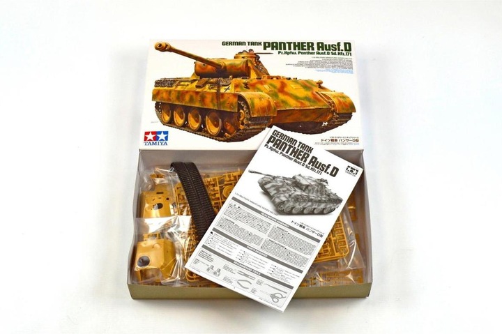Actual product image Tamiya German Tanker V Panther Ausf.D