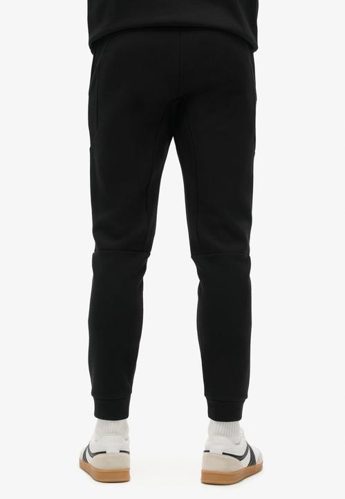 Actual product image Superdry Tech Tapered Jogger (XXL)