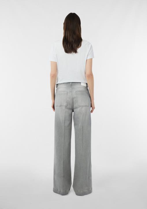 Immagine prodotto Comma Identity 2163793 (Banda radio 38 (2600 MHz))