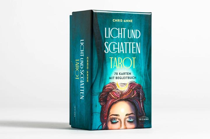Actual product image Light and Shadow Tarot (German)