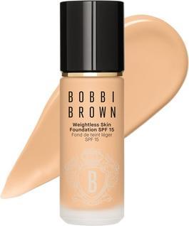 Image du produit Bobbi Brown Fond de teint longue tenue SPF 15 Golden Beige (Beige doré, Chameau)