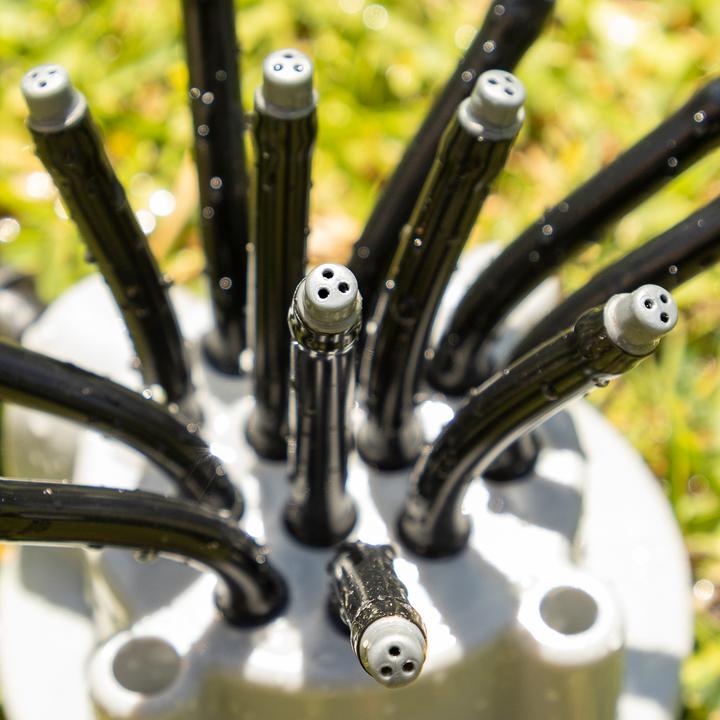 Actual product image InnovaGoods Water sprouts for the garden - 360º